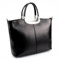Menší stylová černá kožená kabelka do ruky Amelia