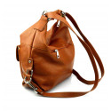 Praktická moderní hnědá camel kožená kabelka a batoh 2v1 Karin Two