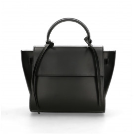 Menší designová černá kožená kabelka do ruky Chantal