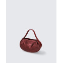 Menší stylová tmavě červená kožená kabelka do ruky Janesi